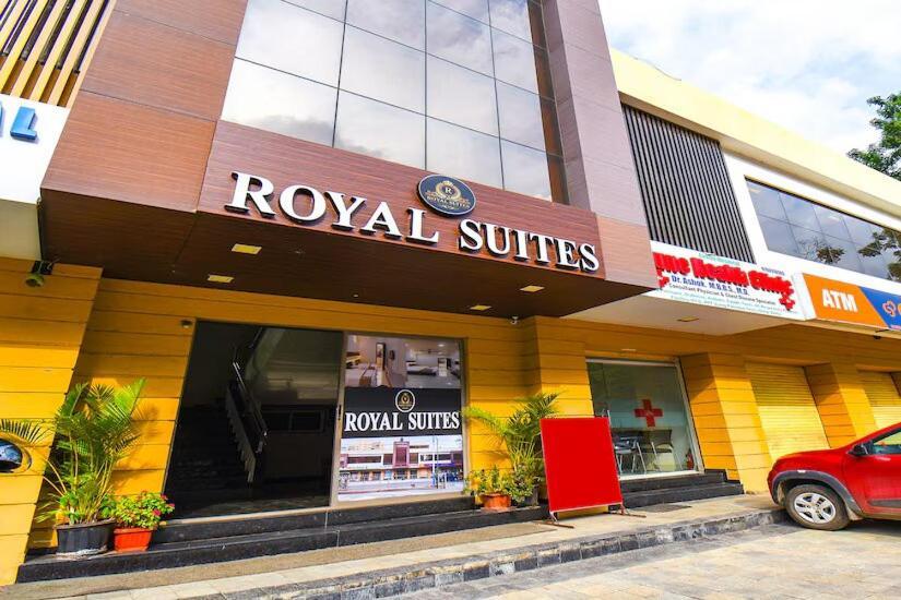 Fabhotel Royal Suits - Nr Mahadji Shinde Chhatri Mundhwa Екстер'єр фото